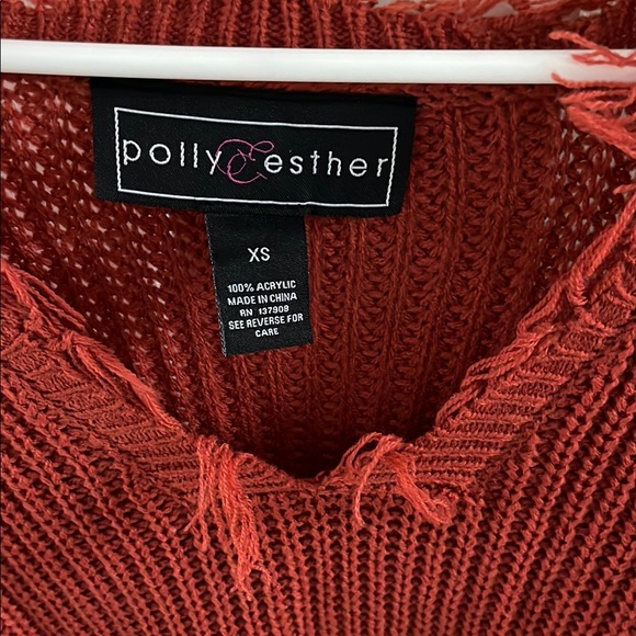 Distressed sweater - Picture 2 of 5